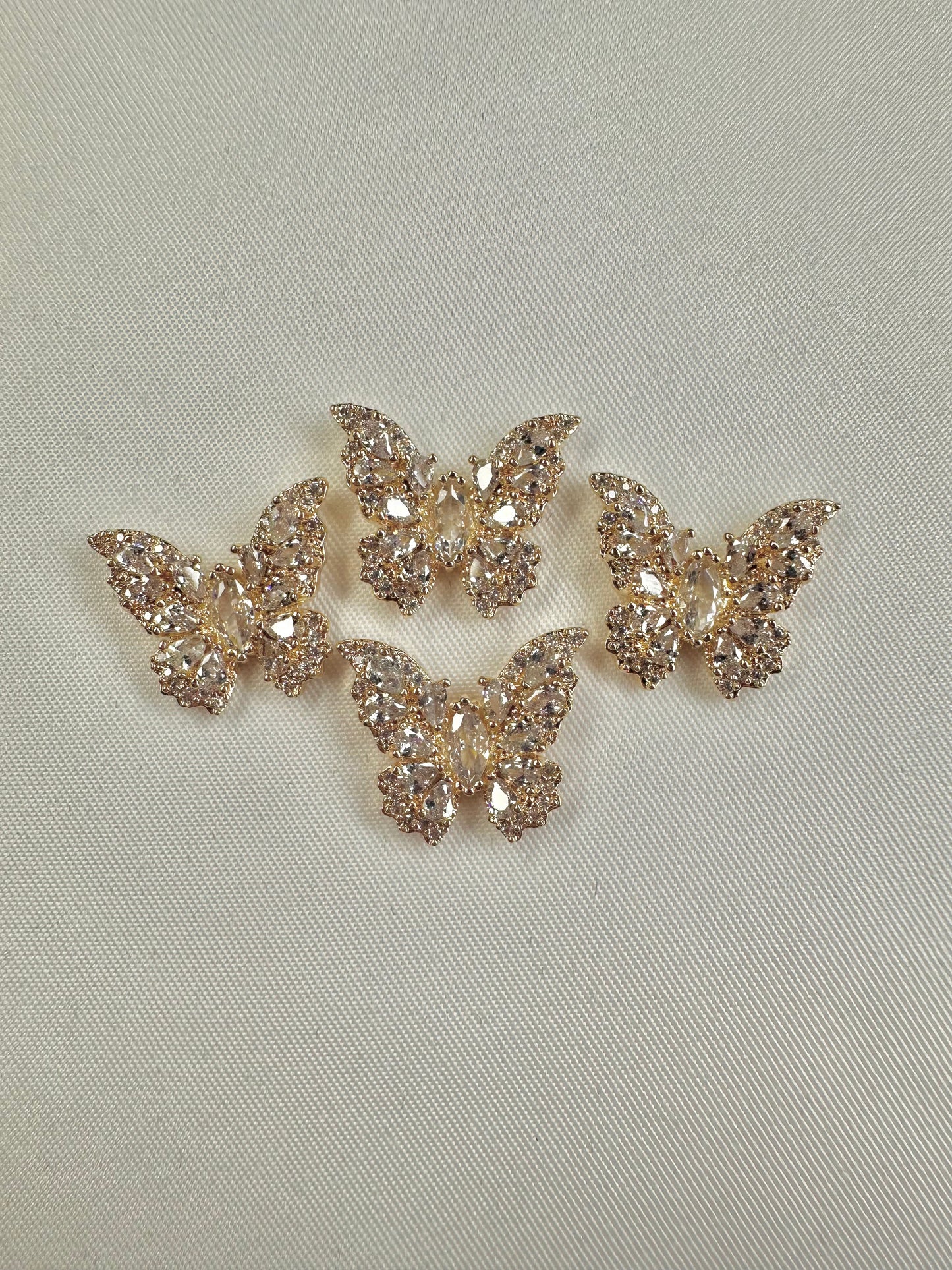 Gold White Elegant Butterfly 1pc